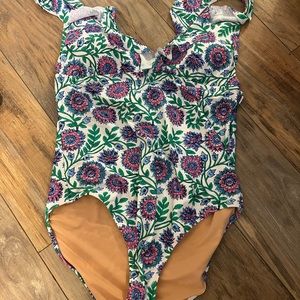 J. Crew One piece bathing suit 👙